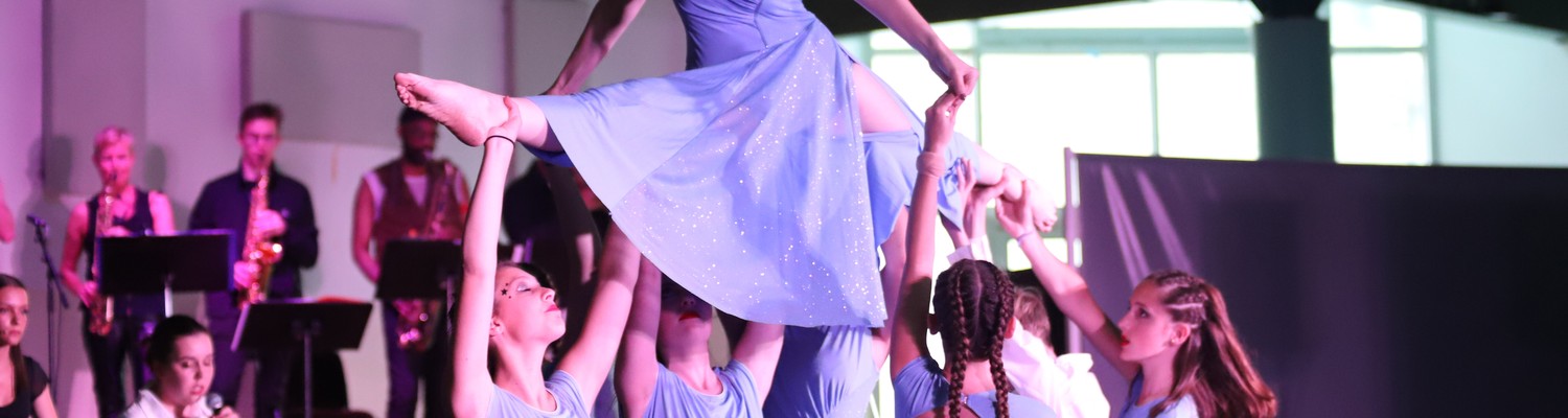 2022-05-28-comedie-musicale-jeunes-starmania-22-jpg - CC Val Essonne