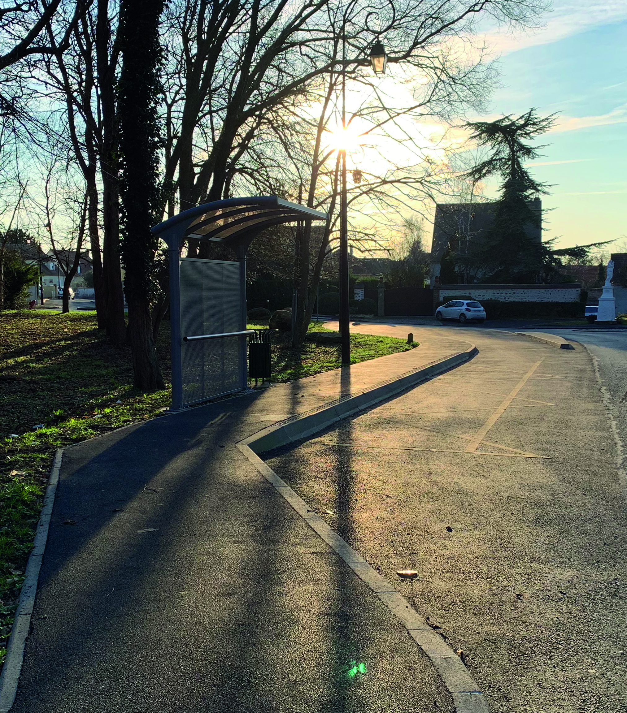 Mise aux normes PMR des points d'arrêts de bus  - IMG 3598